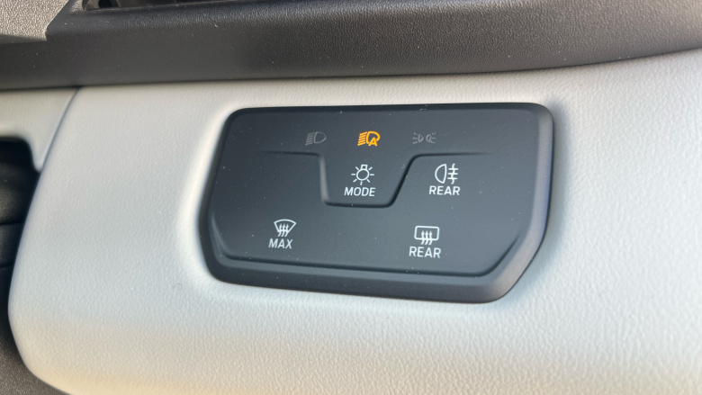 Ford Explorer 210kW Select 77kWh 5dr Auto Electric Estate